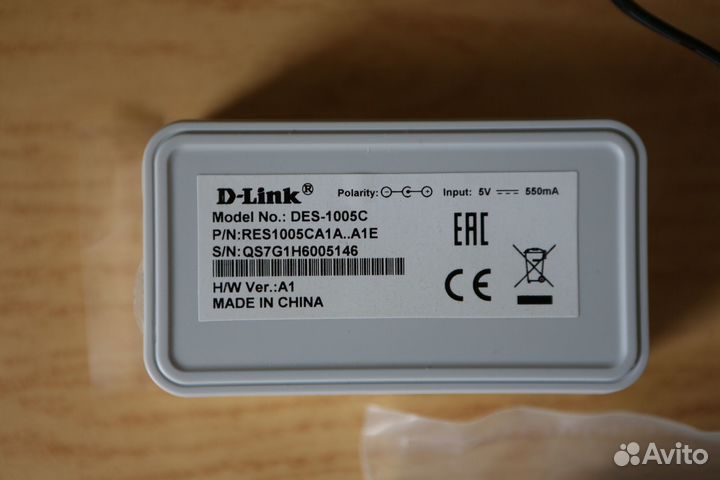 Маршрутизатор D - Link Des-1005C