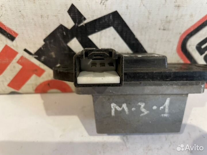 Резистор печки Mazda 3 BK BL левый руль