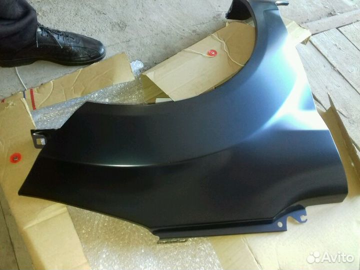 Крыло правое Fiesta 08- Тайвань