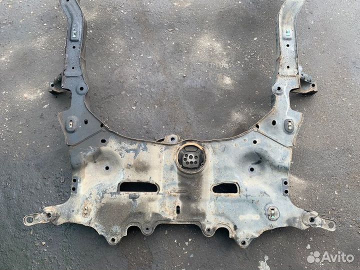 Подрамник передний передний Opel Astra K хетчбэк