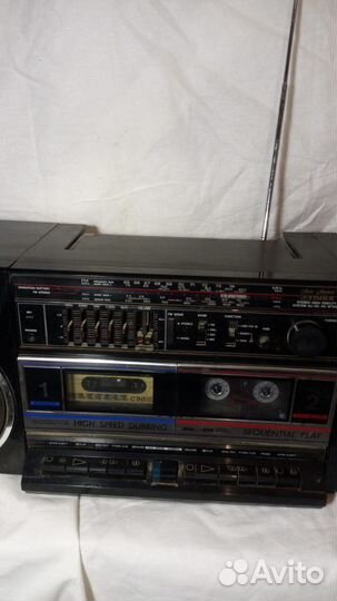 Двухкассетный магнитофон Fisher