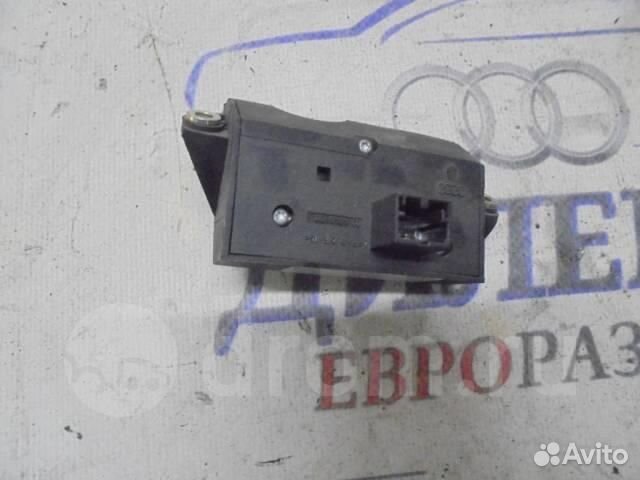 Кнопка многофункциональная Audi A6 (C6 4F) 2004-2