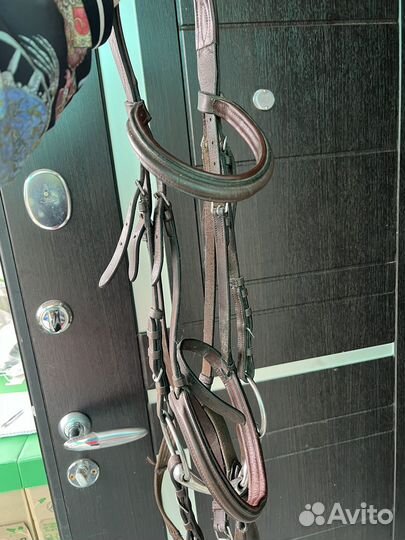 Уздечка для лошади