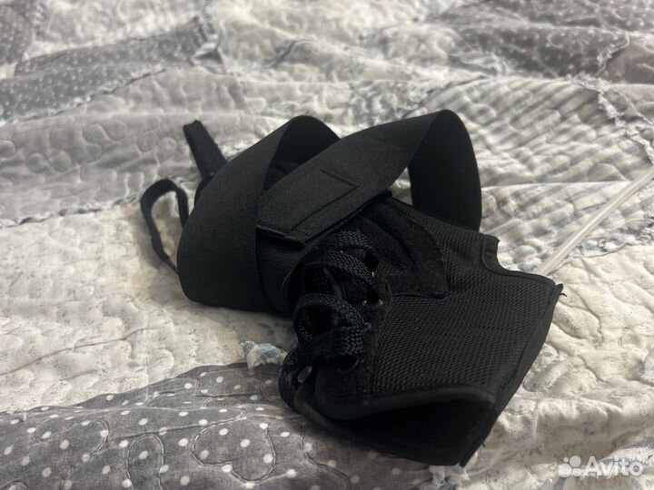 Ортез на правую ногу 32-34 размер