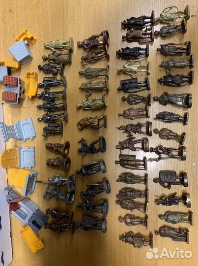 Киндер сюрприз воины, рыцари, солдатики