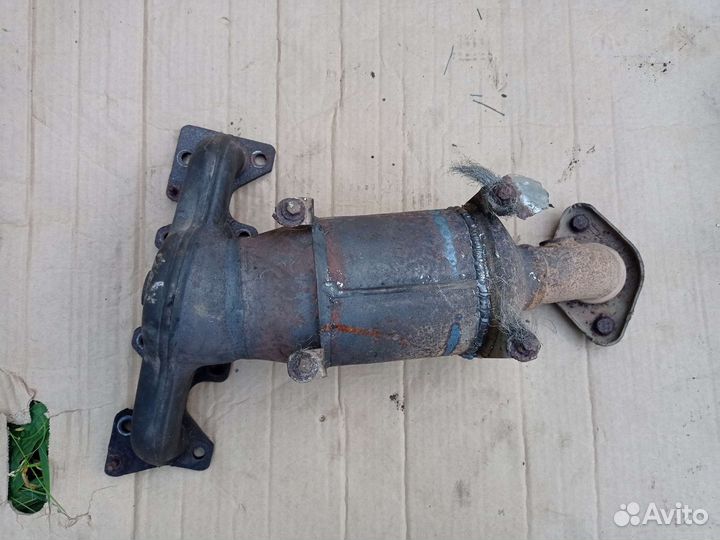 Выпускной коллектор Fiat grande punto 1.4 77hp