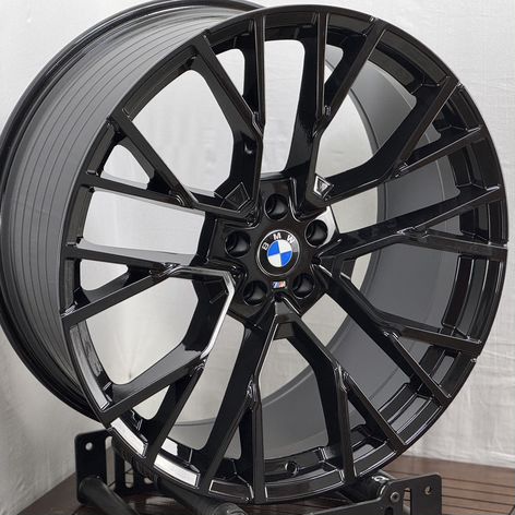 Литые диски BMW 9.5×R22 5×112