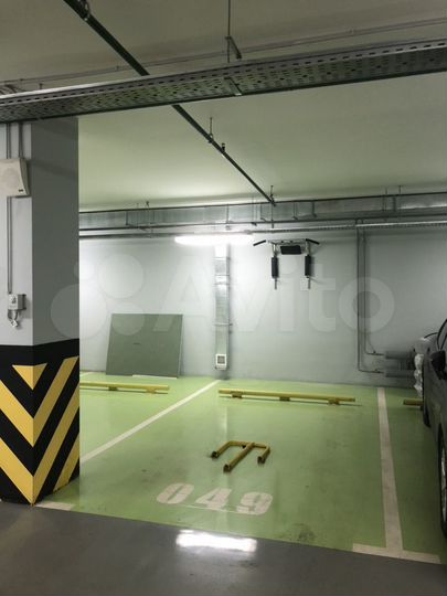 Машиноместо, 15 м²