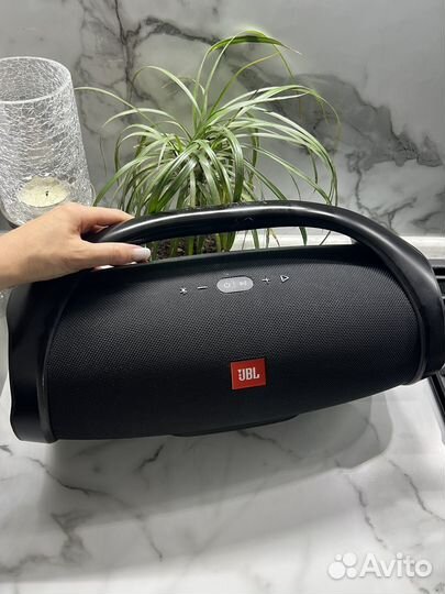 Колонка jbl boombox 2