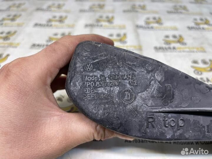 Ограничитель двери передний левый Volkswagen