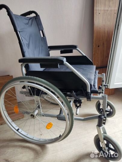 Коляска инвалидная