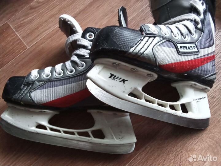 Коньки детские Bauer Y11R