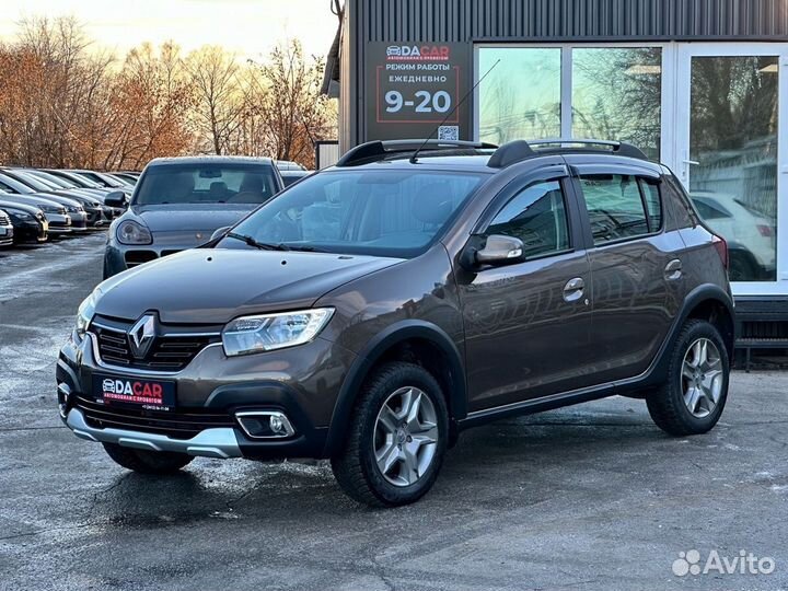 Renault Sandero Stepway 1.6 AT, 2022, 24 271 км