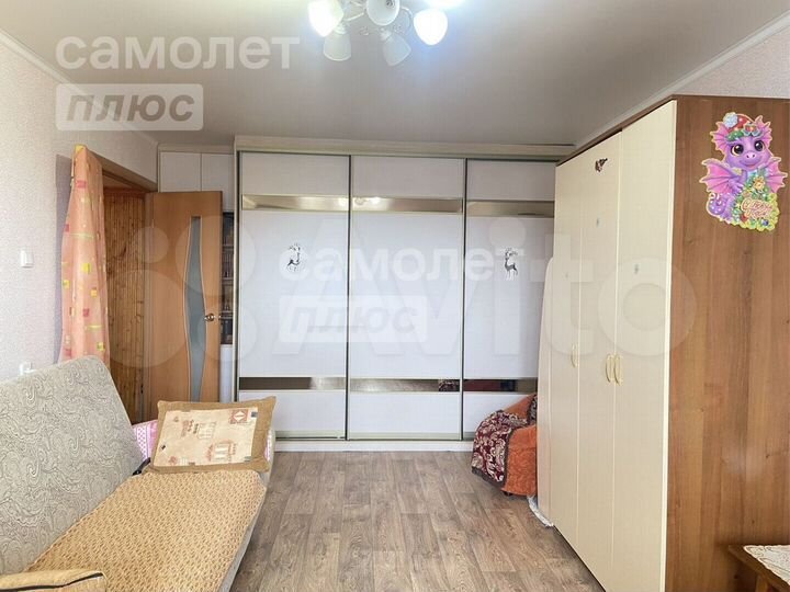 2-к. квартира, 57 м², 9/9 эт.