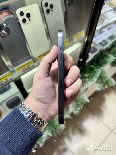 iPhone 15 Pro, 128 ГБ
