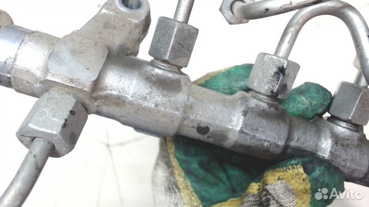 Рампа топливная Volkswagen Passat 7, 2014