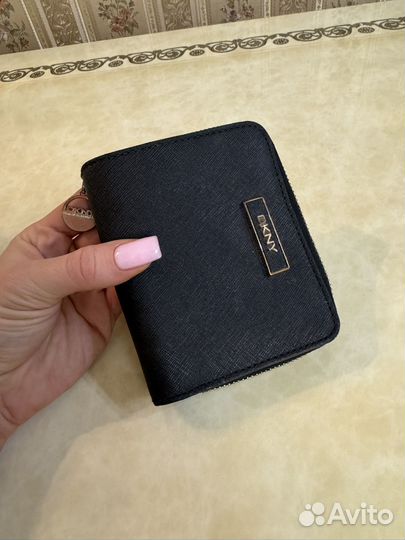 Кошелёк dkny