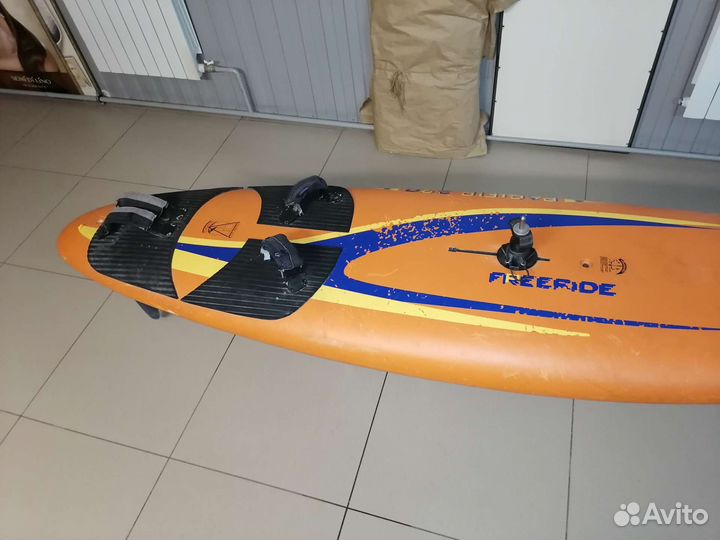 Доска для вейксерфинга