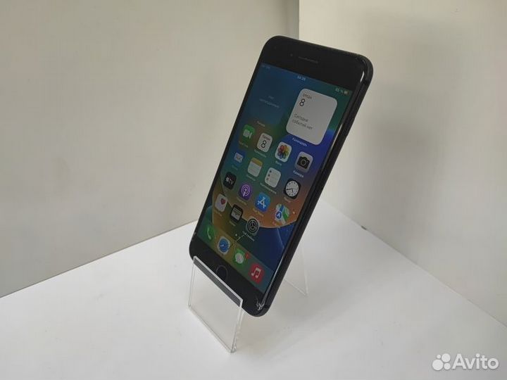 iPhone 8 Plus, 64 ГБ