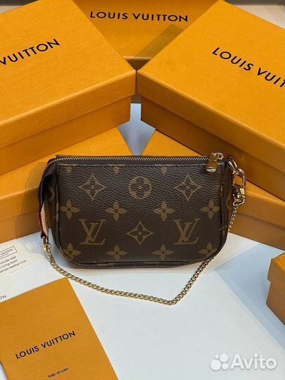 Сумка Louis Vuitton Mini Pochette