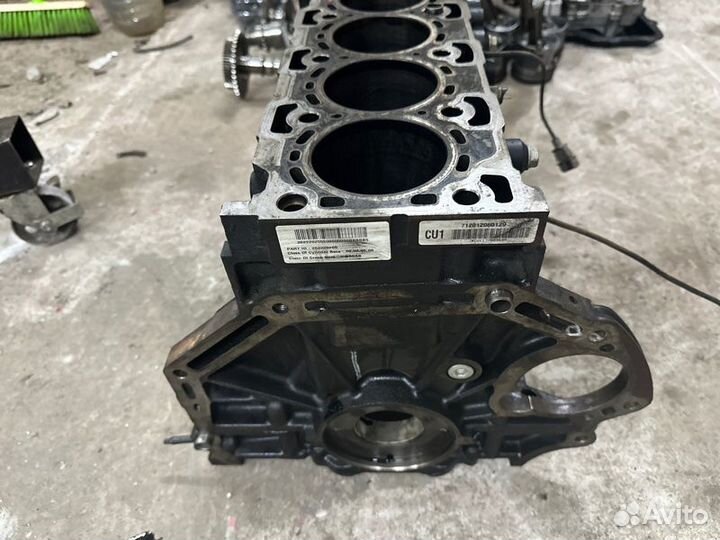 Блок цилиндров Opel Antara 2.2 Z22D1 2012