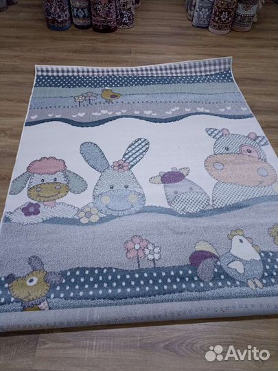 Ковер детский новый