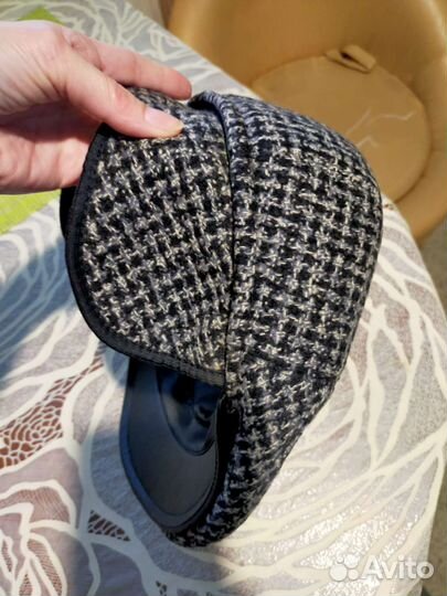 Мужская кепи отдаю
