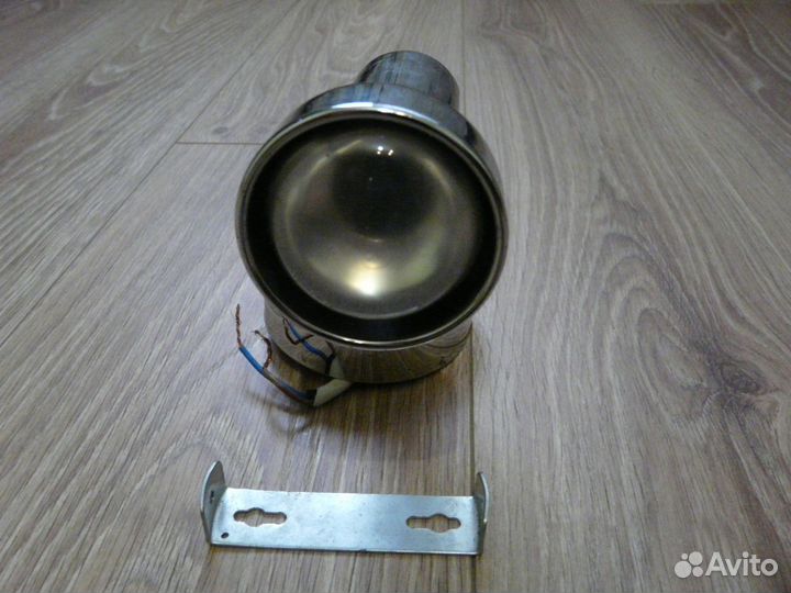 Новые светильники для крепления на стену, 2 шт