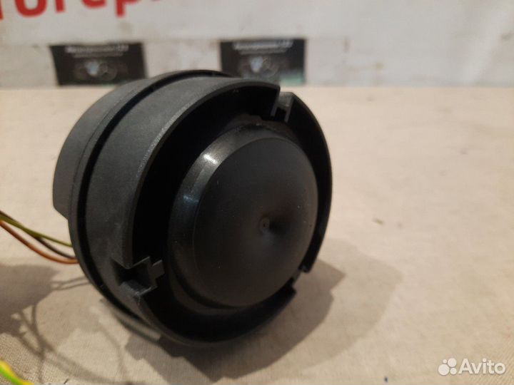 Сирена сигнализации штатной Mercedes E320 W211