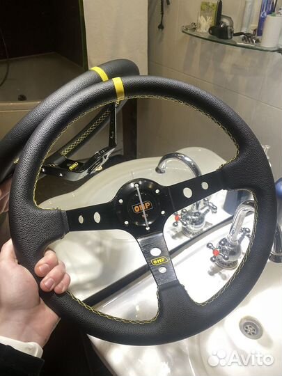 Спортивный руль omp