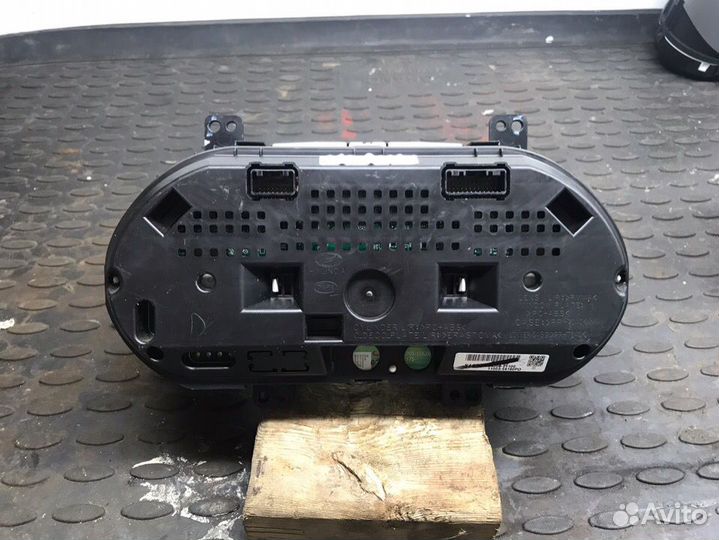 Панель приборов IX35 2013 г 94009-2Y100