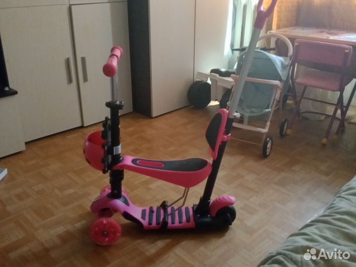 Самокат детский трехколесный с сиденьем