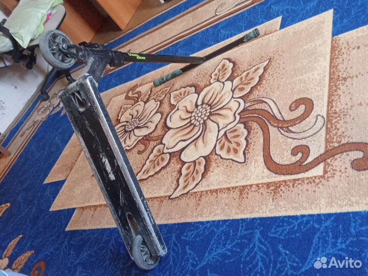 Трюковой самокат