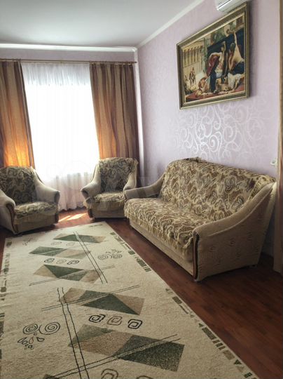 3-к. квартира, 80 м², 2/3 эт.