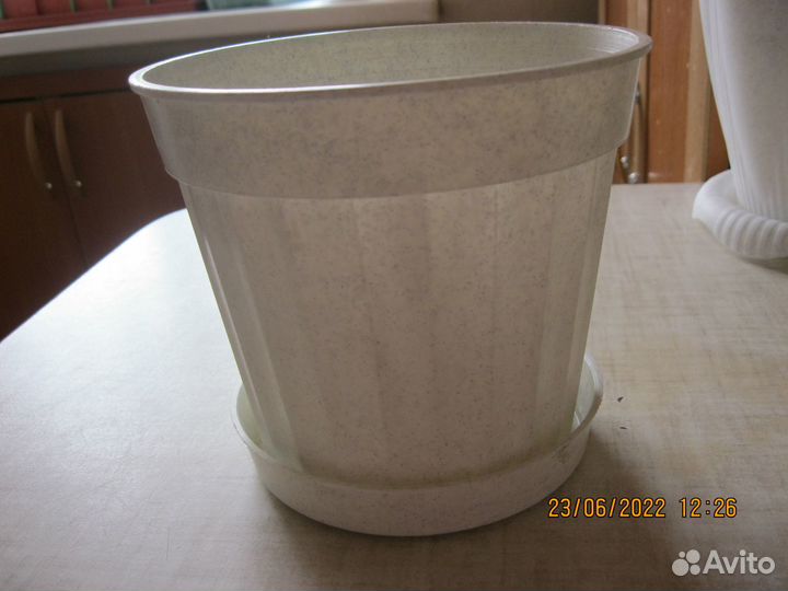 Горшки для цветов,поддоны для цветов