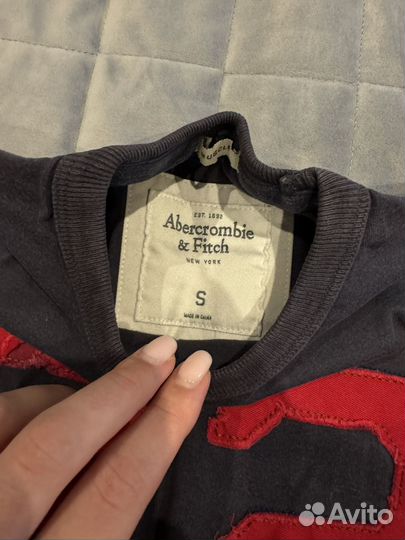 Футболка Abercrombie&Fitch