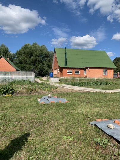 Дом 408 м² на участке 25 сот.