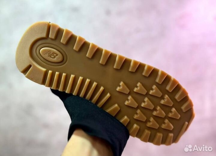 Кроссовки New Balance надежные