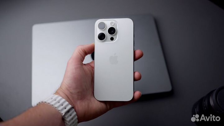 iPhone 15 Pro, 128 ГБ