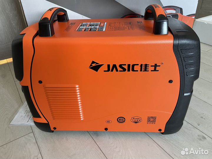 Сварочный аппарат Сварог Pro Tig jasic 315 E203