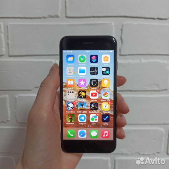 iPhone 7, 32 ГБ