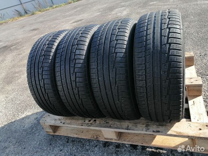 Nokian Tyres WR A3 225/55 R17 98J