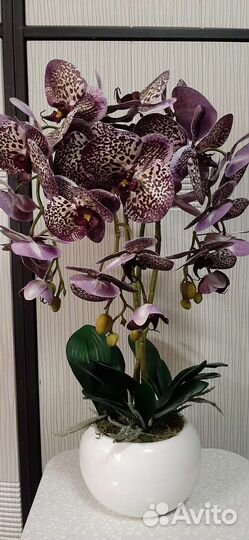 Искуственная орхидея