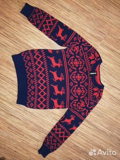 Новогодний свитер джемпер с оленями