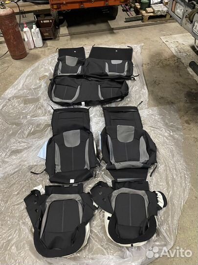 Чехлы заводские новые