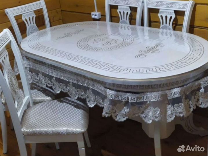 Скатерть с кружевом силиконовая (прозрачная)