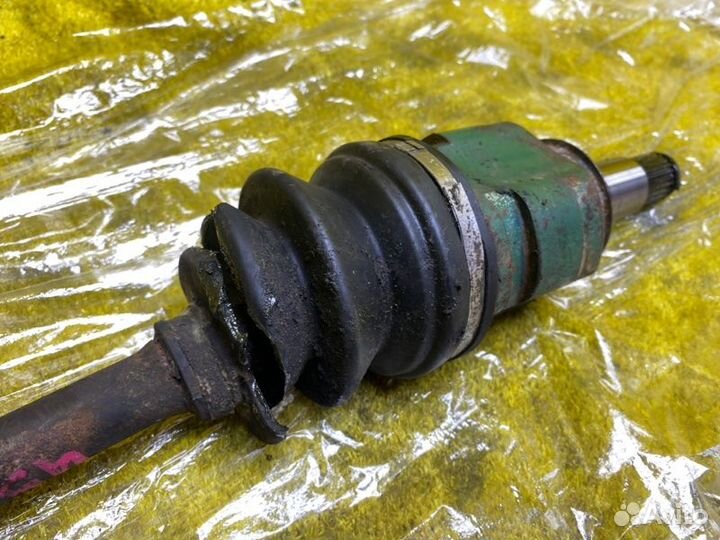 Привод передний левый Toyota Cresta/Mark Ii/Chaser