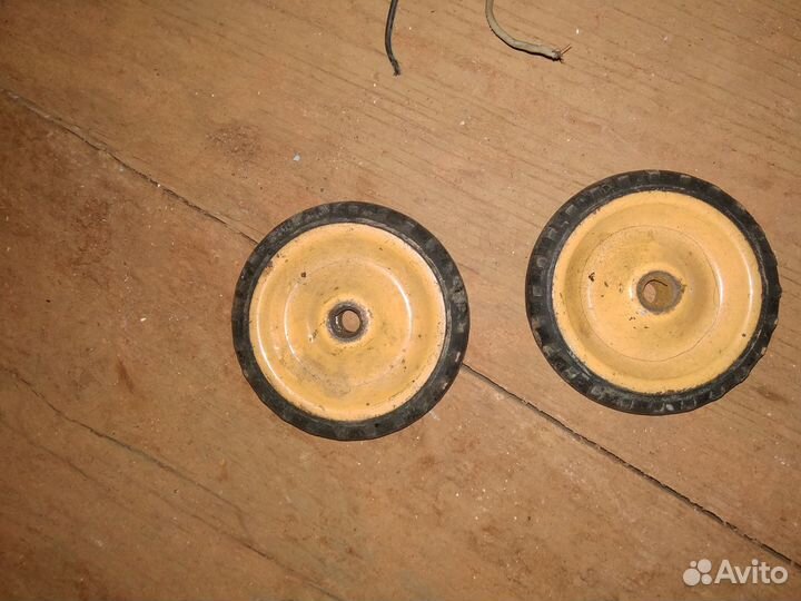 Колеса от детской машинки СССР