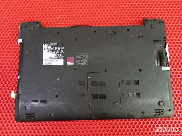 Ноутбук Acer V5-551 (разбор) - платы нет