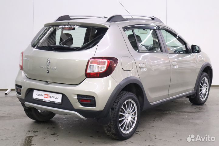 Renault Sandero Stepway 1.6 МТ, 2018, 104 446 км